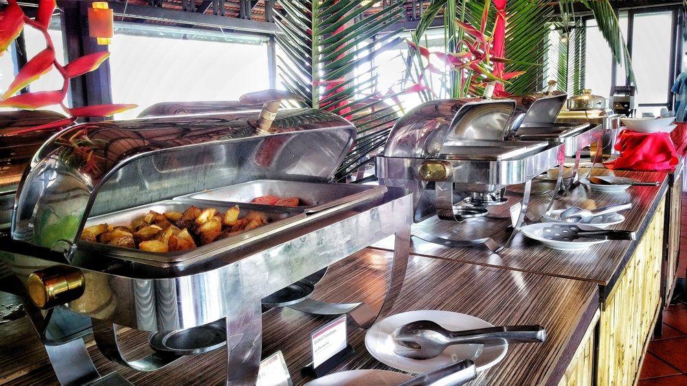 D Varee Mai Khao Beach Екстер'єр фото